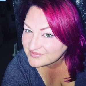 Meet your Posher, Liz